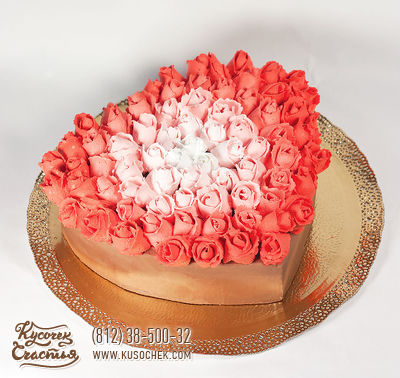 Торт «Сердце из роз»